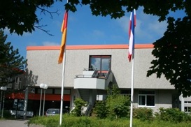 Schuleingang Schuleingang