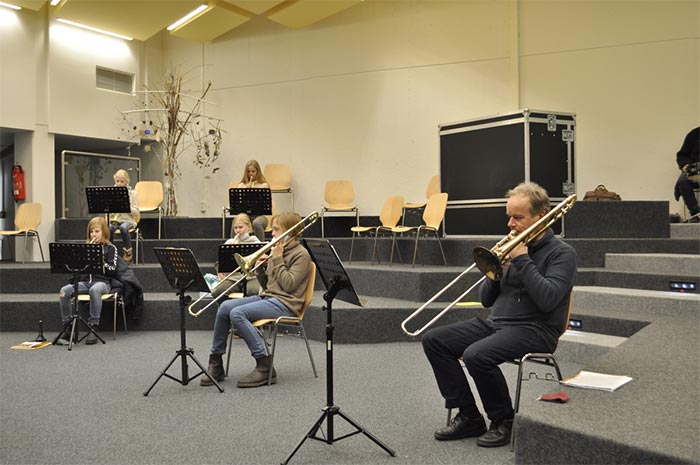 BläserKlasse am Gymnasium Lütjenburg BläserKlasse am Gymnasium Lütjenburg