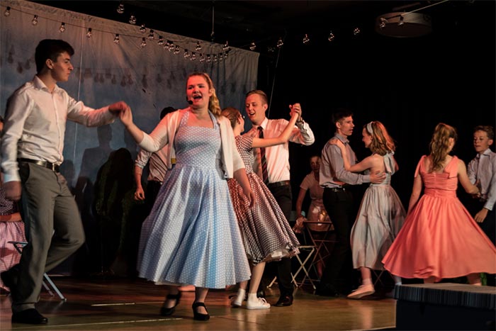 Musicals am Gymnasium Lütjenburg Musicals am Gymnasium Lütjenburg