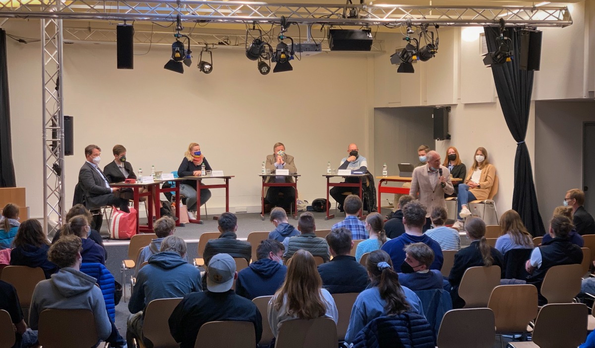 2022 04 Podiumsdiskussion3